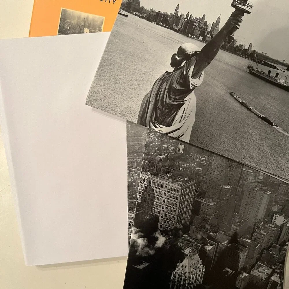 New York Landmarks - Note Cards‎ and Post Cards (s/x)